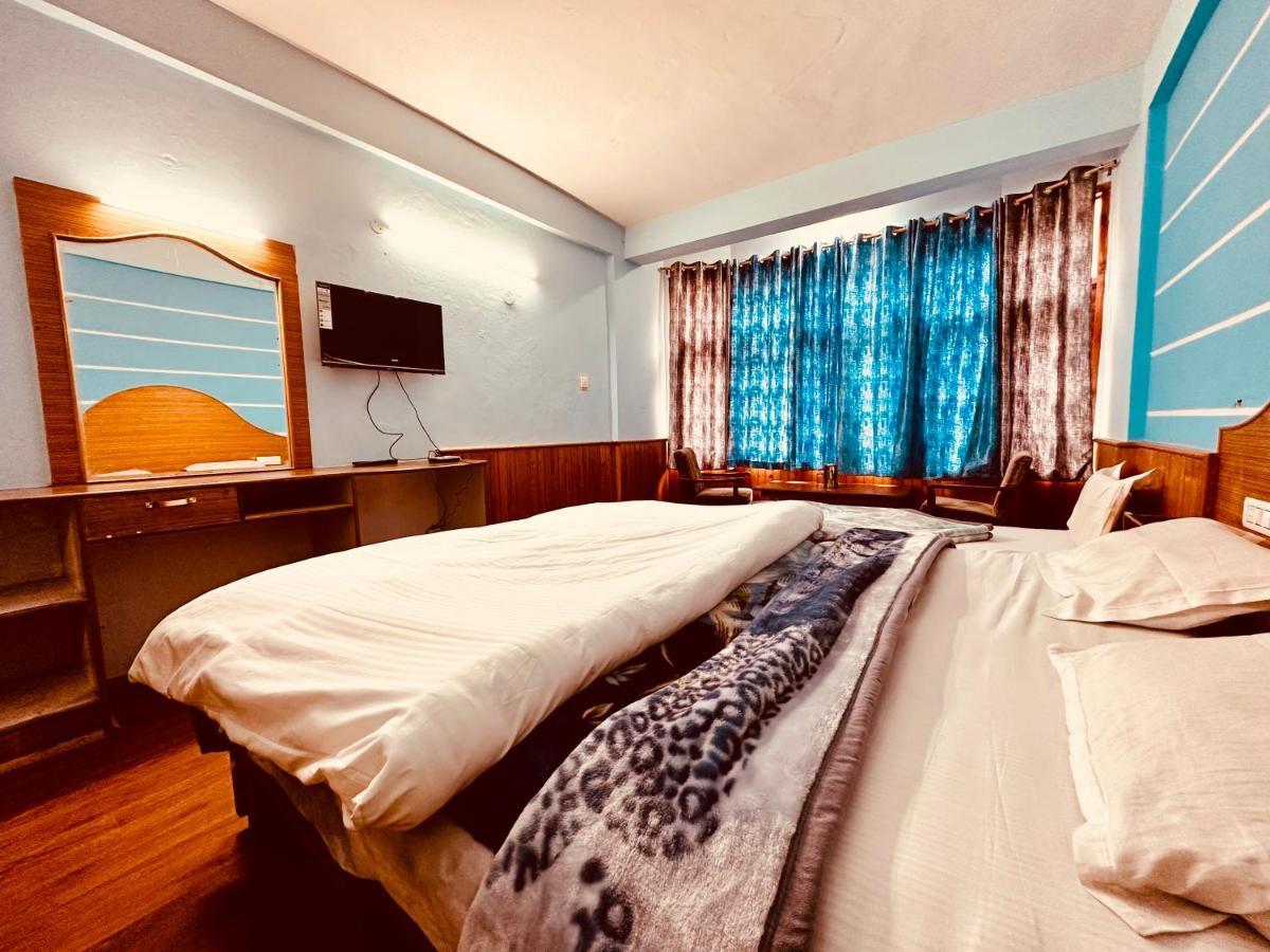 Hotel D Kanchan Manali Exterior photo